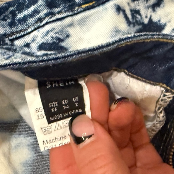 Jeans - Picture 5 of 5